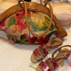 Patricia Nash Floral Leather Tote & Wallet Matching Sandal Set